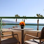 Hotel Club Oustal Del Mar 4*