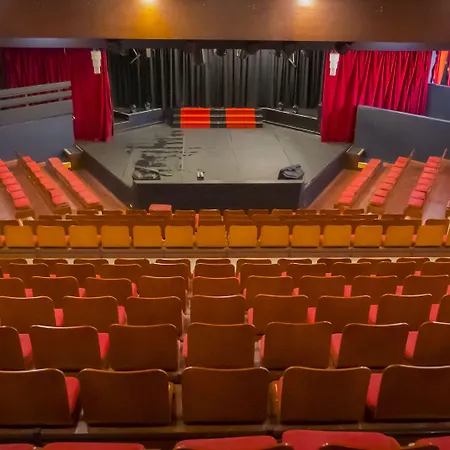 Отель Club Oustal Del Mar 4*