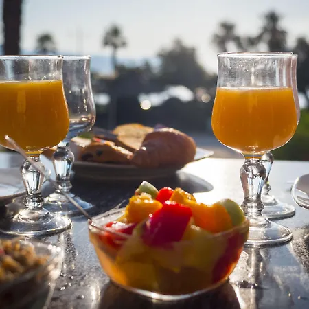 Club Oustal Del Mar Отель Ле-Лаванду