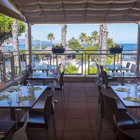 Club Oustal Del Mar