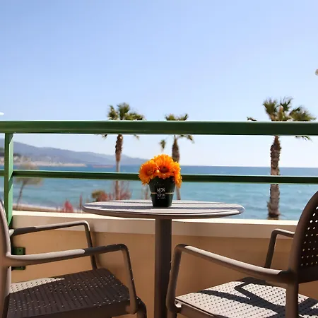 Hotel Club Oustal Del Mar 4*