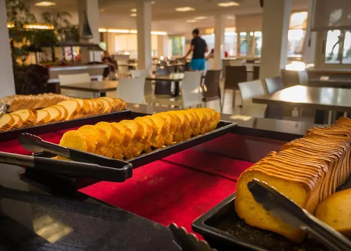 Hotel Club Oustal Del Mar